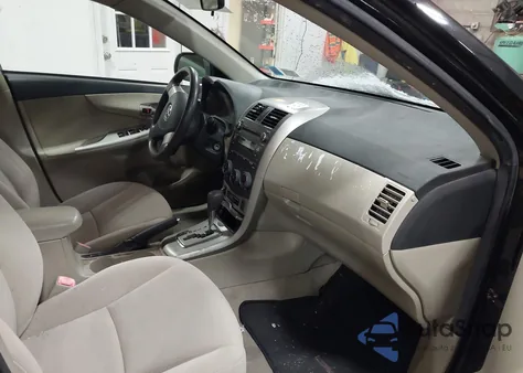 2011 Toyota Corolla Le z USA, uszkodzony, nr VIN JTDBU4EE1B9123524